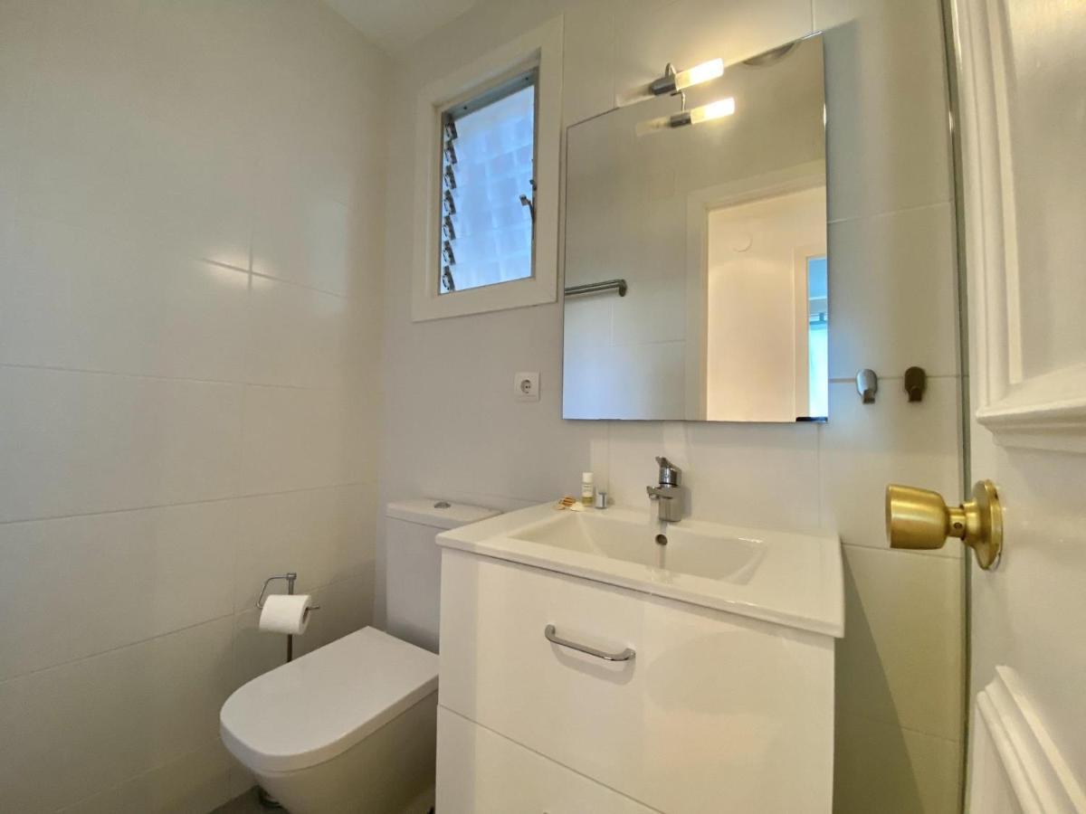 Casa Del Mar Apartment Ситжес Екстериор снимка